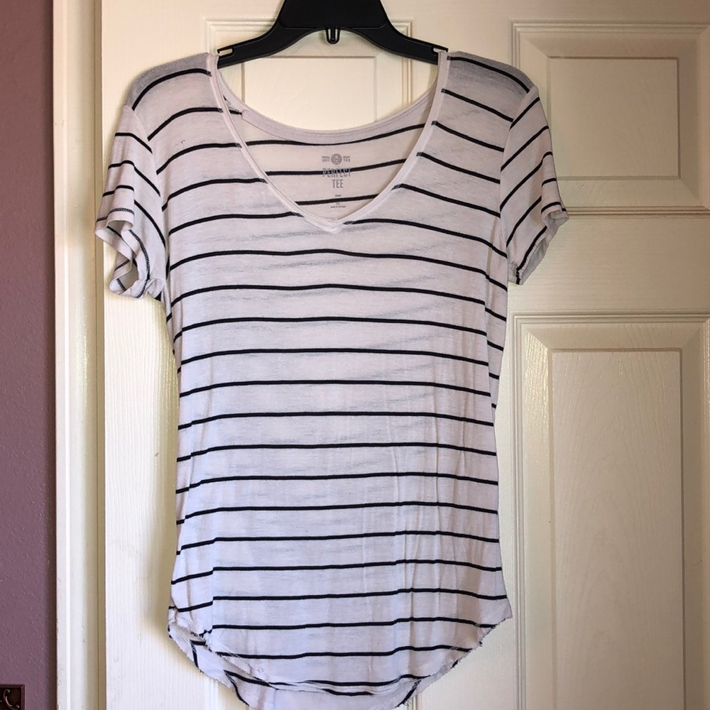 Loose shirt